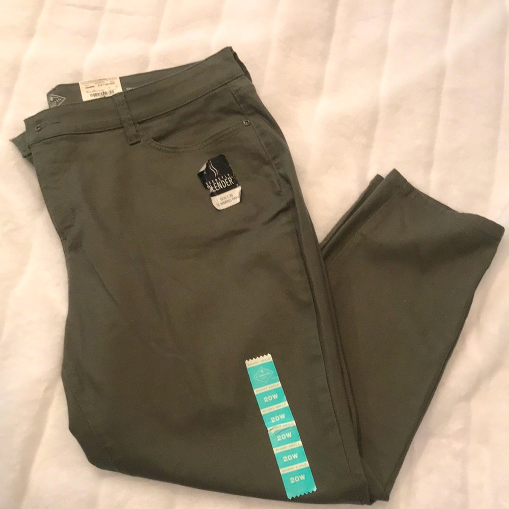 St Johns Bay Skinny Ankle Jeans  20 W   (B-38)